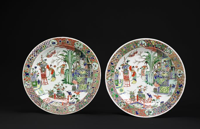 Pair of chinese export porcelain famille verte dishes | MasterArt